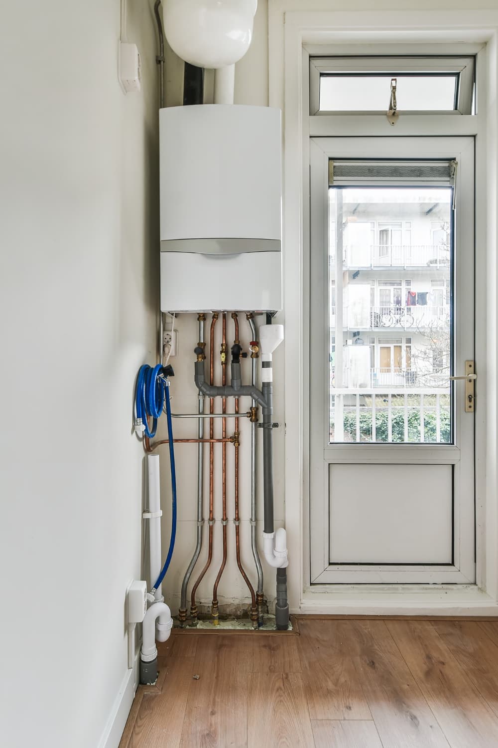 Common Water Heater Problems Every Lexington Homeowner Should Watch For