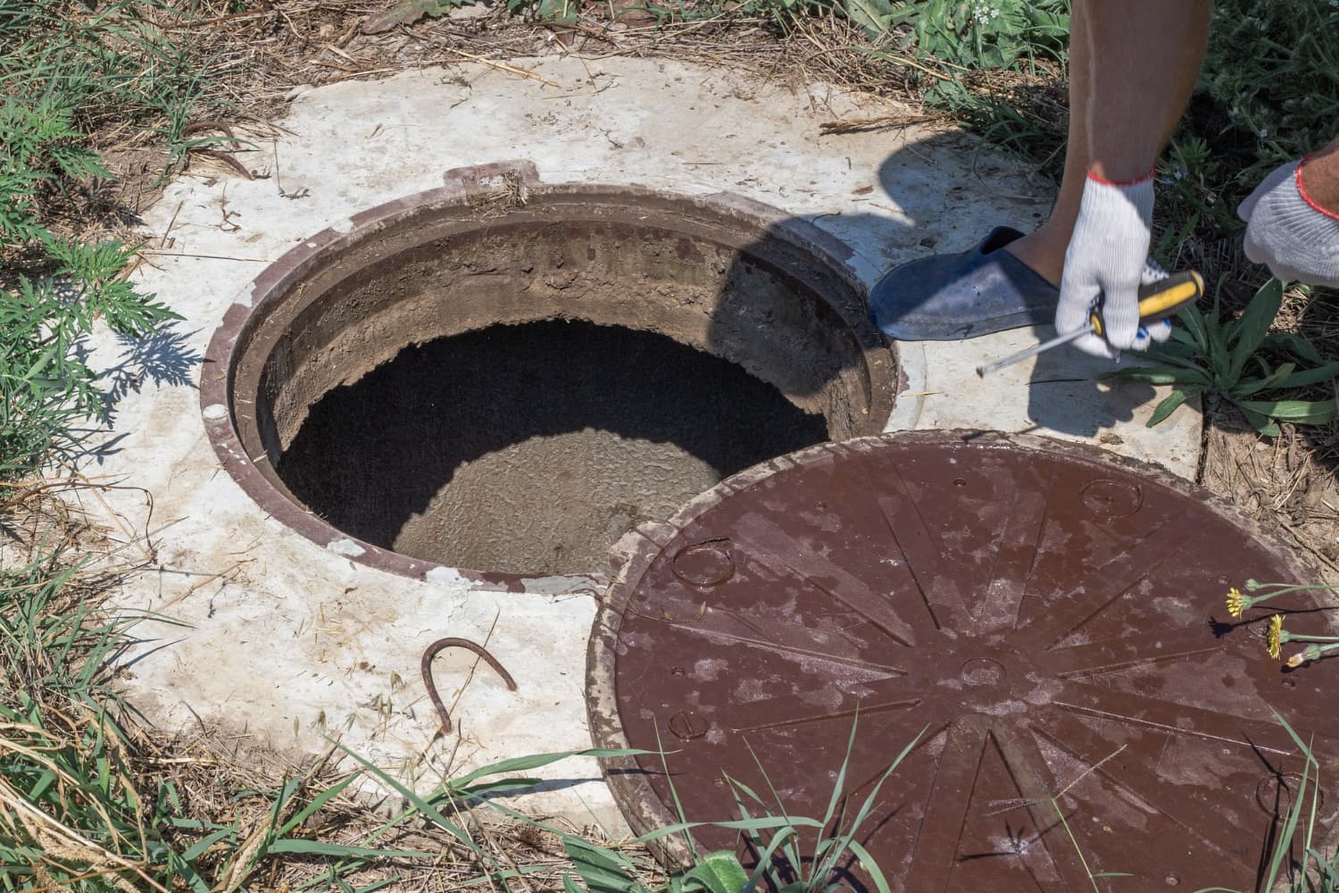 Summer Drain Cleaning Tips in Lexington to Prevent Costly Plumbing Emergencies